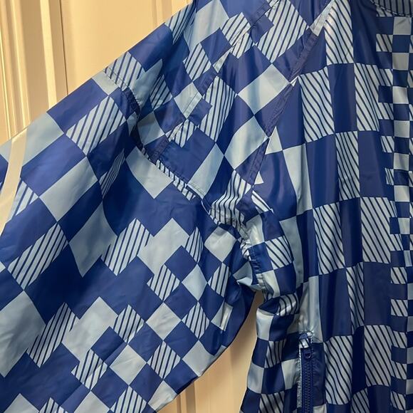 NWT $168 Sweaty Betty Pack Away Jacket Blue S M Hiking Camping Raincoats - Picture 8 of 16